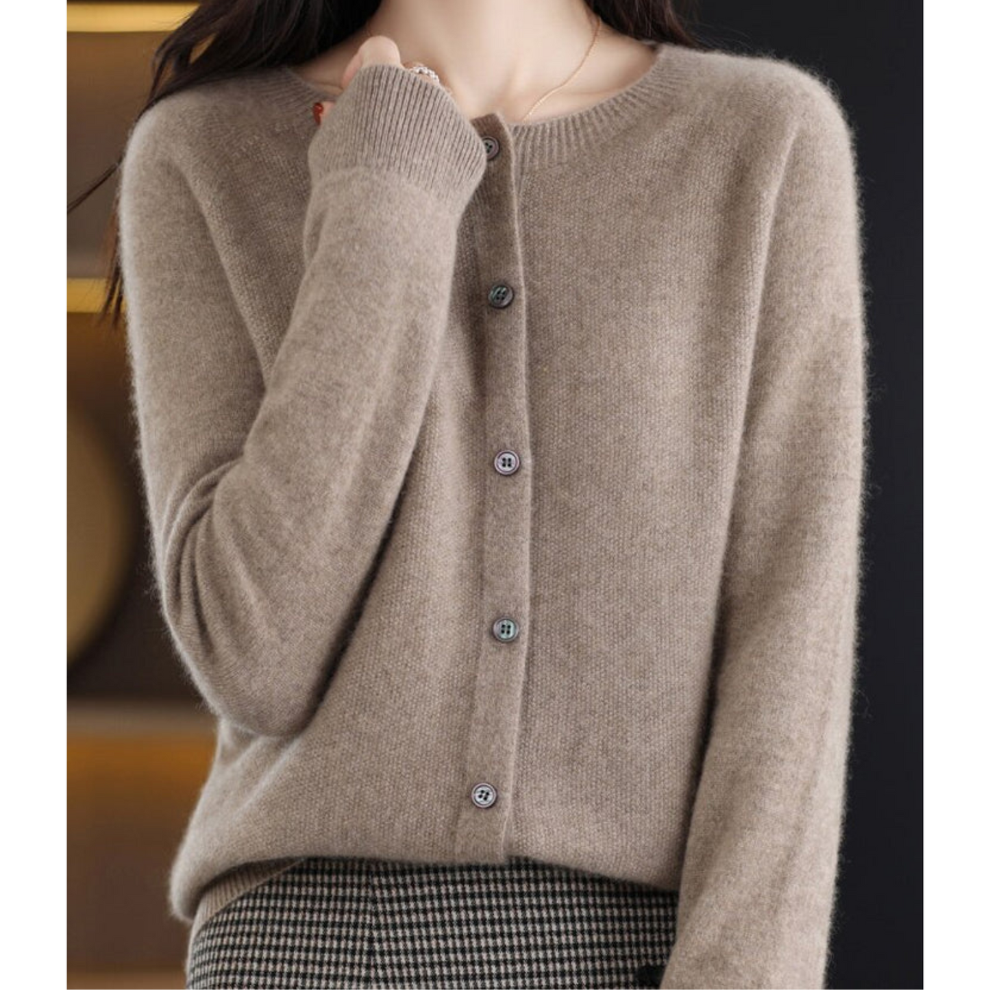 Damen Strickjacke aus reiner Merinowolle mit O-Ausschnitt – Pullover für optimalen Komfort
